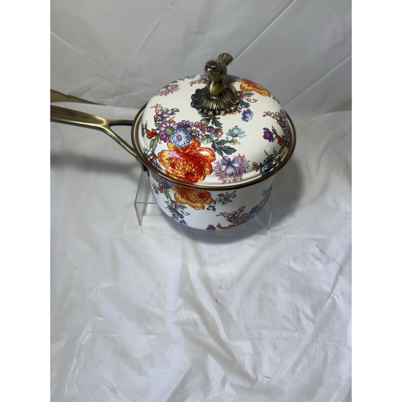 MacKenzie Childs White Flower Market 2.5 Quart Saucepan - Picture 2 of 15